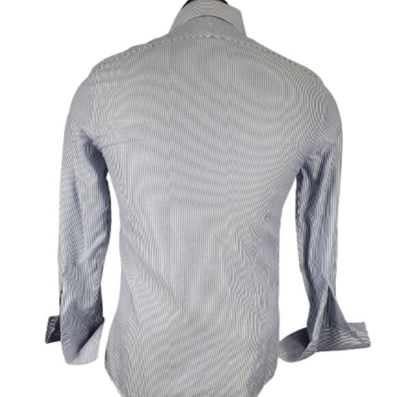 Charles Tyrwhitt men's blue and white stripe shirt size 15/32" - Picture 2 of 3